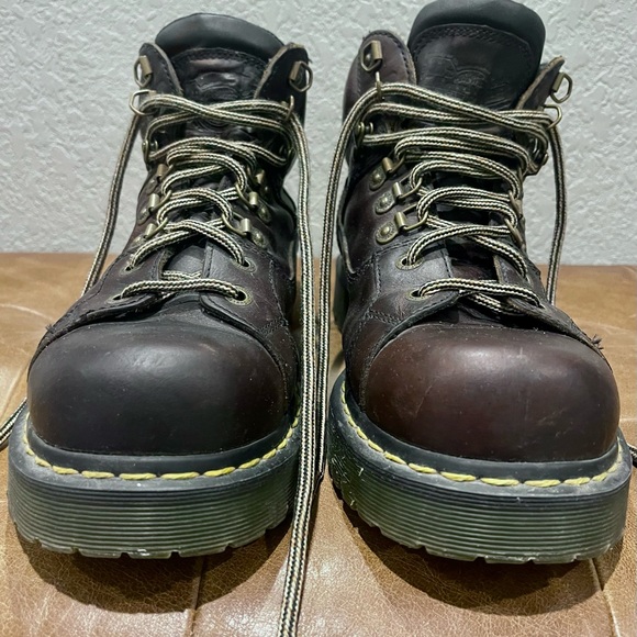 Doc Marten’s Men’s Brown Boots, Size 11 - Picture 6 of 8
